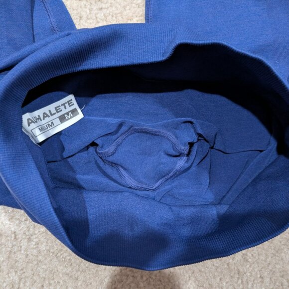 EUC Leggings, Medium, Blue - Picture 5 of 10